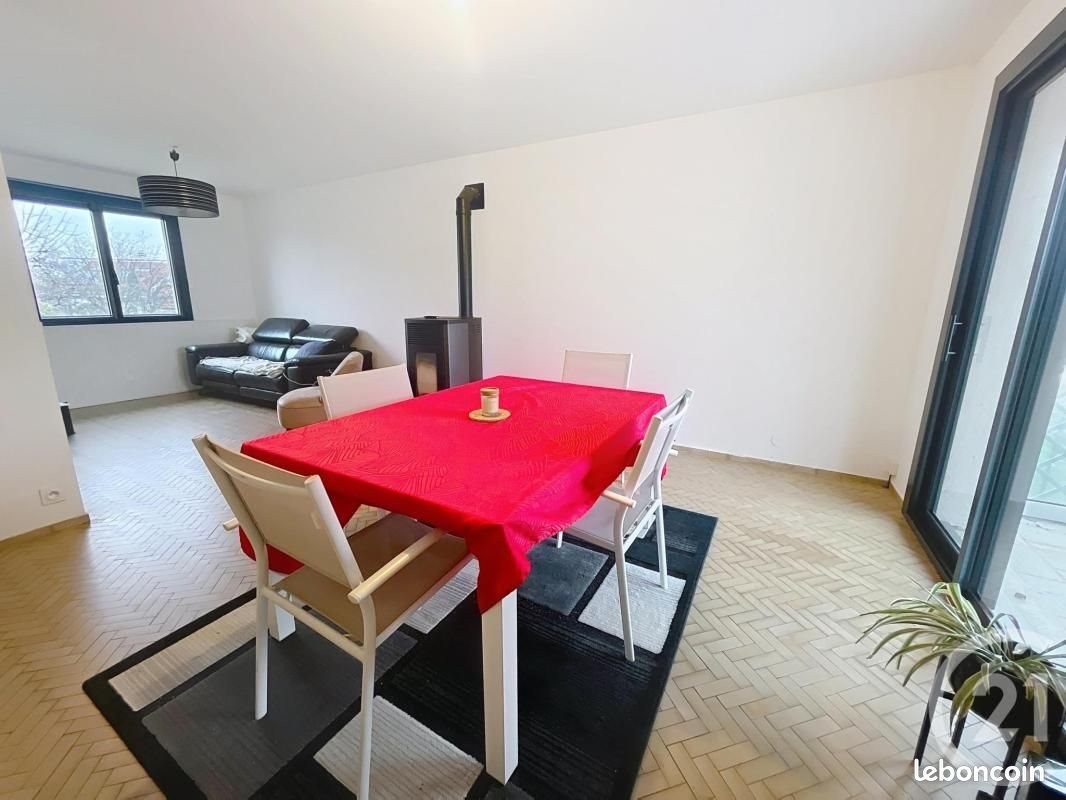 Maison à vendre, 135m², Châteaugay