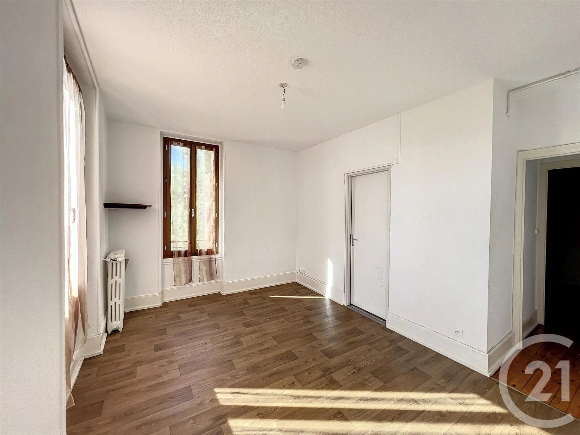 Appartement à louer, 80m², Châtel-Guyon