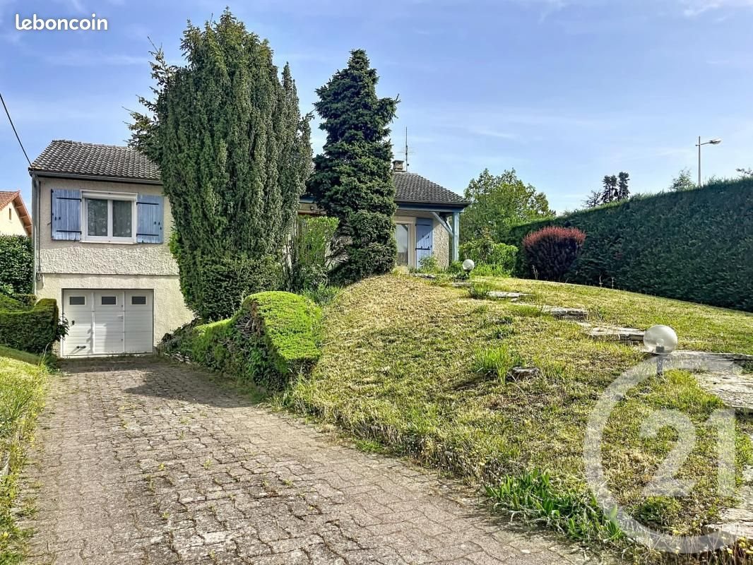 Maison à vendre, 134m², Mozac