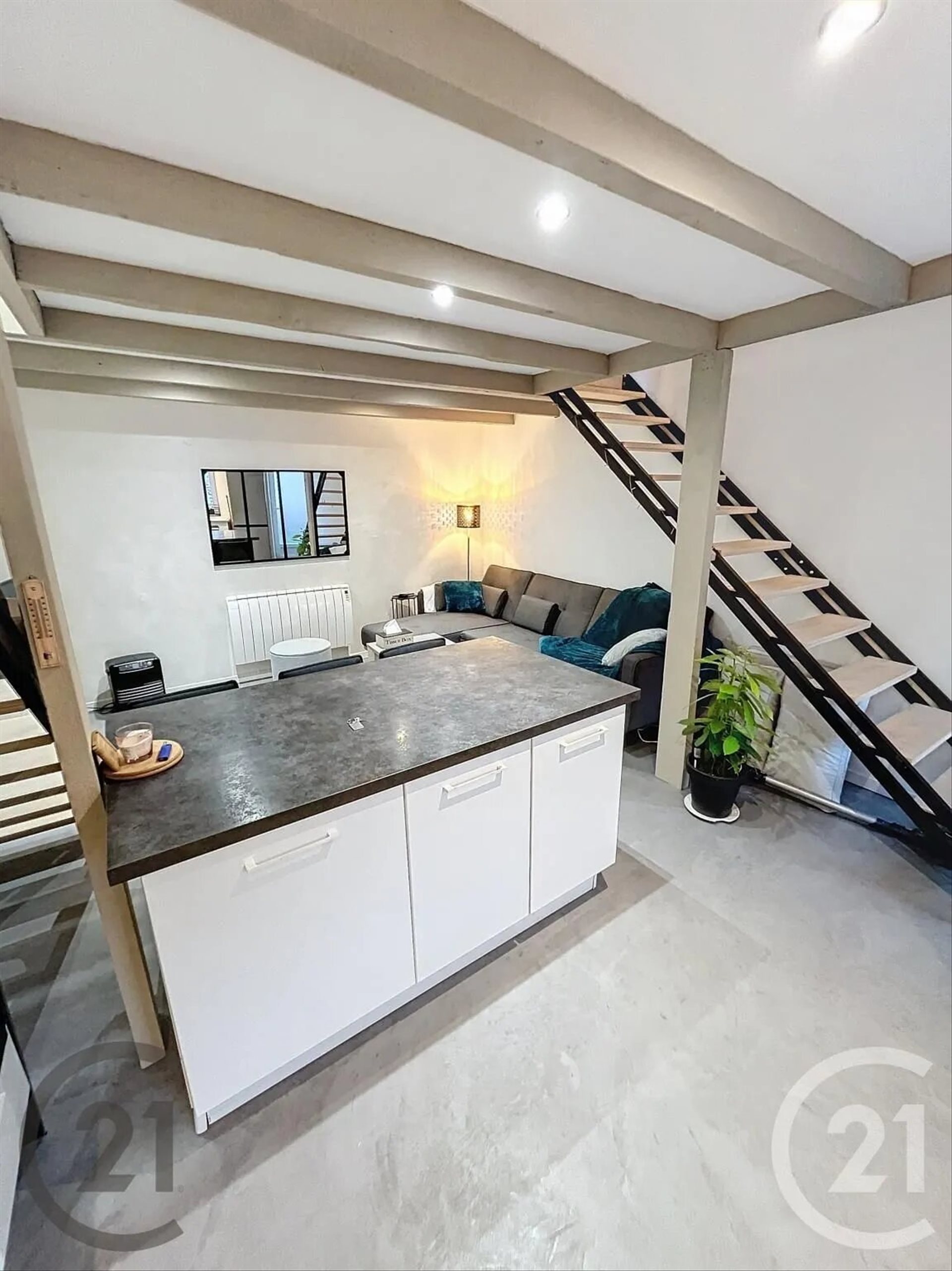 Maison à louer, 37m², Marsat
