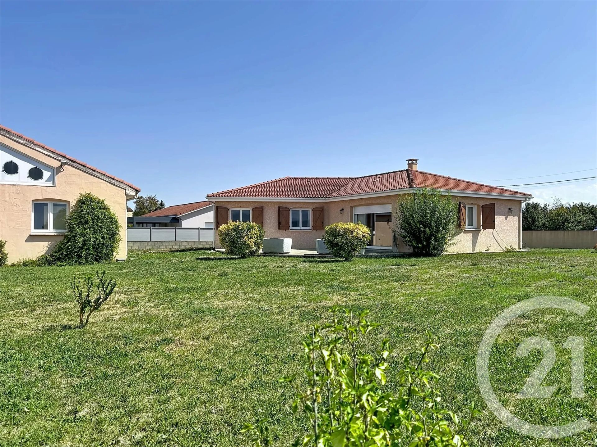 Maison à vendre, 112m², Pessat-Villeneuve