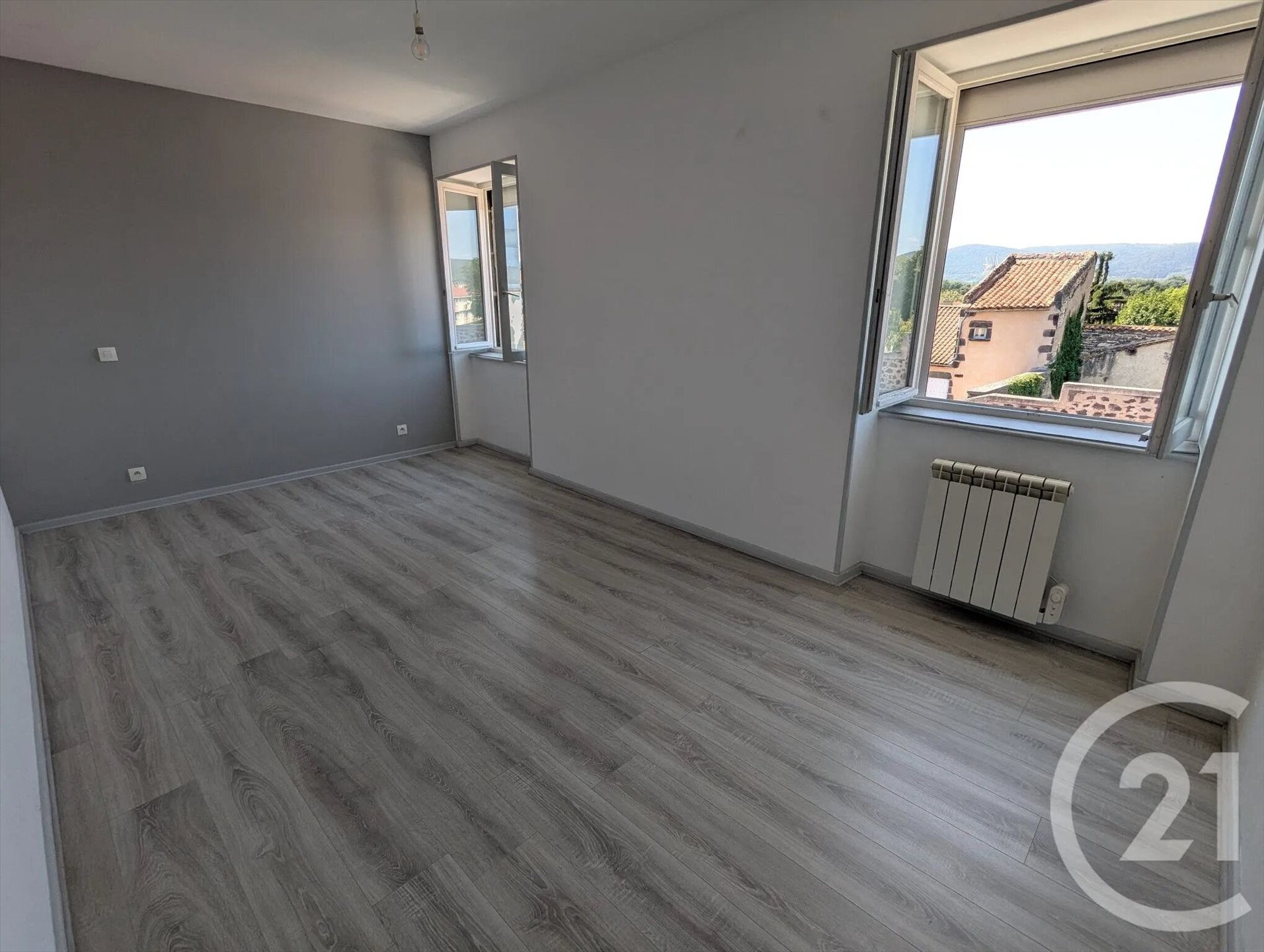 Appartement à louer, 45m², Riom