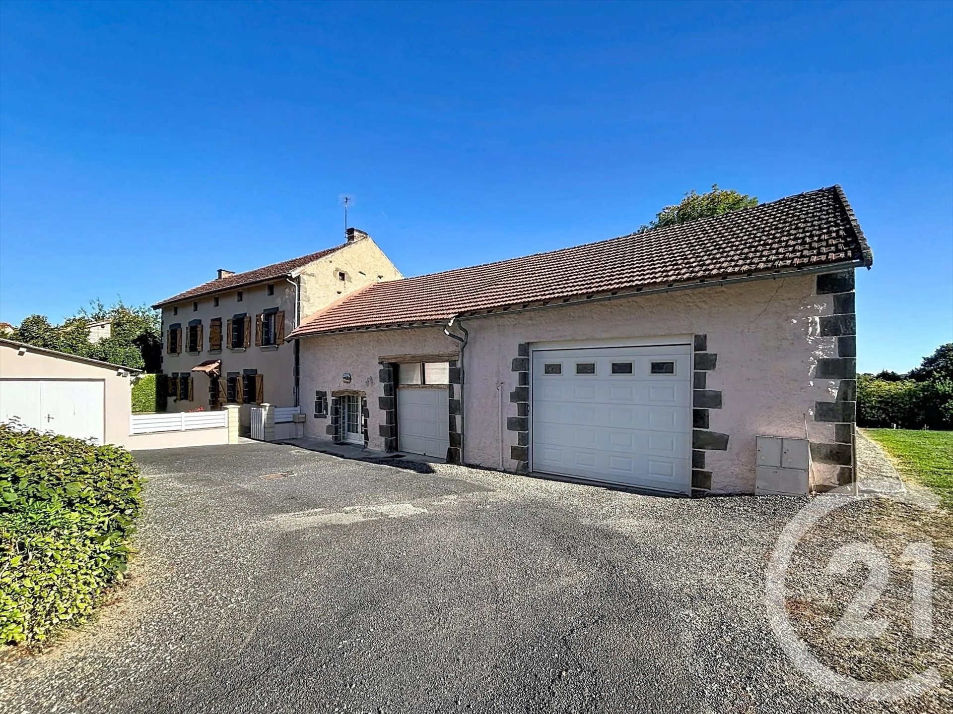 Maison à vendre, 153m², Chapdes-Beaufort