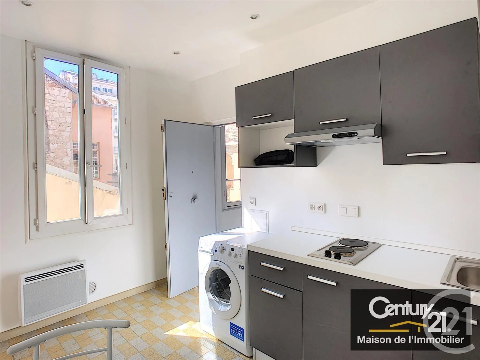 Appartement à louer, 35m², Nice