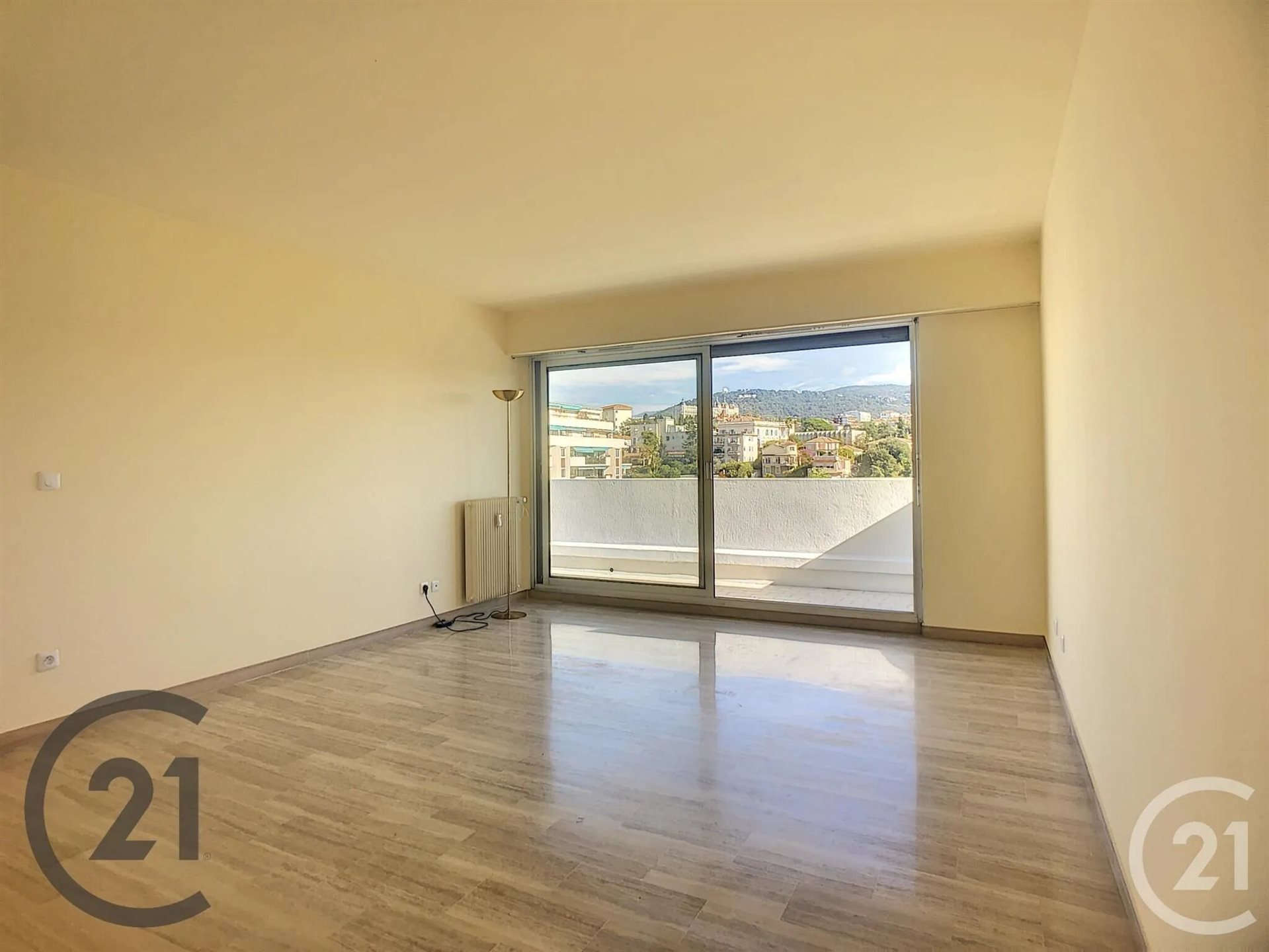 Appartement à louer, 50m², Nice