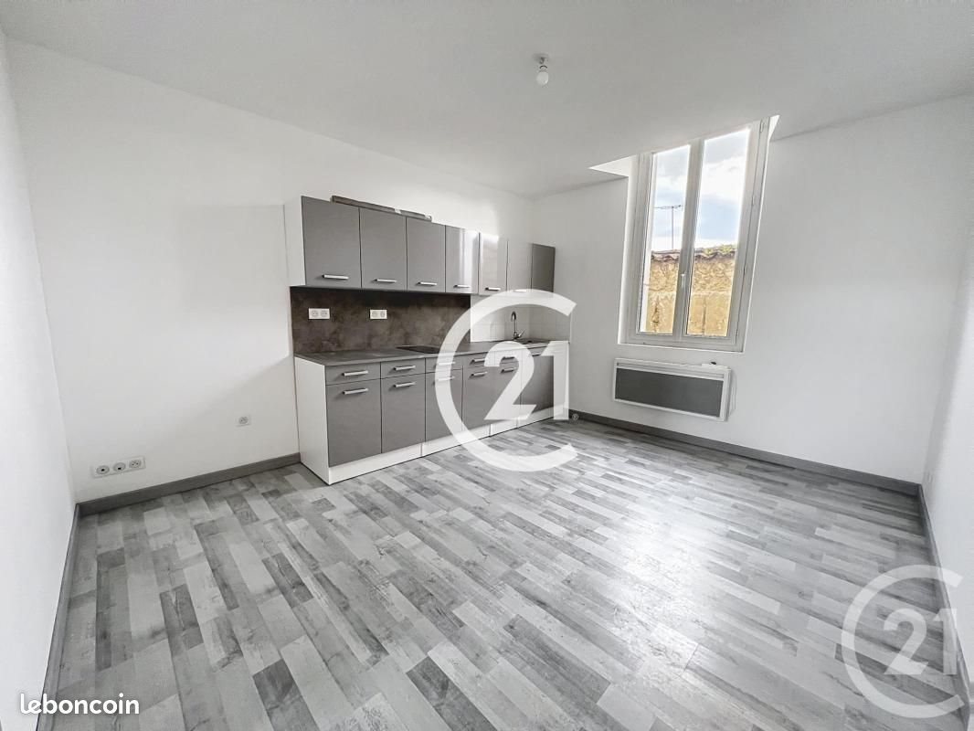 Appartement à louer, 32m², Cognac