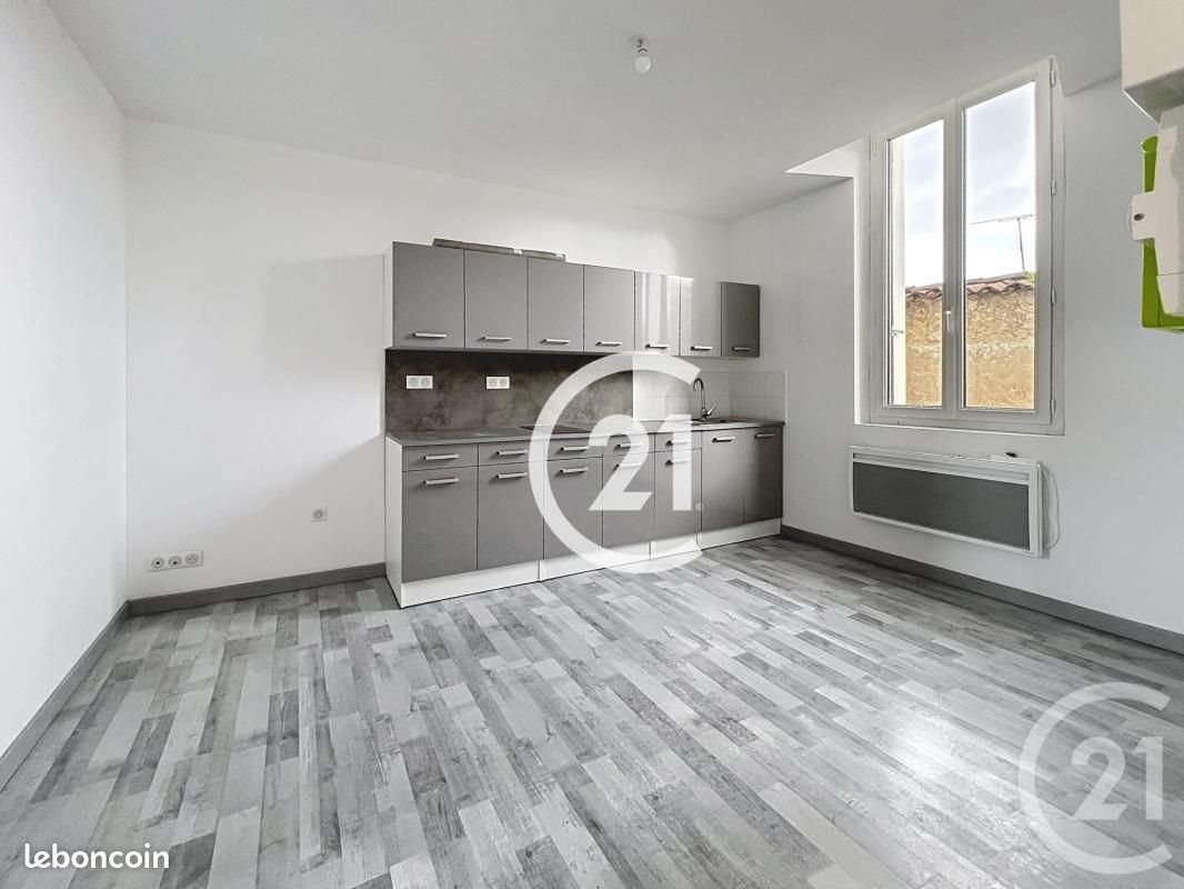 Appartement à louer, 32m², Cognac