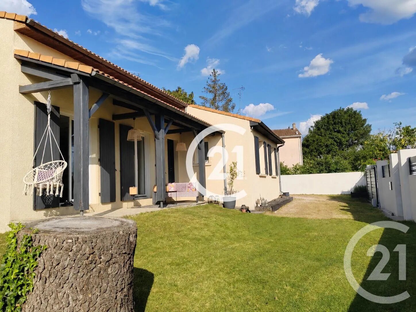 Maison à vendre, 120m², Saint-Laurent-de-Cognac