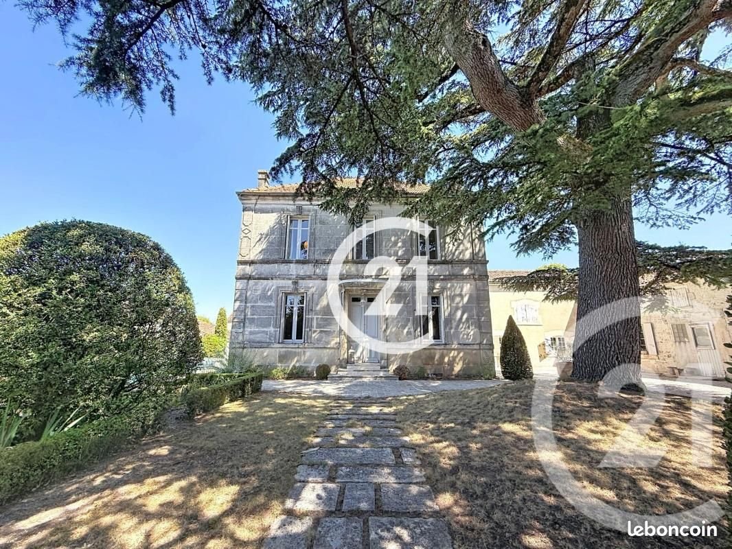 Maison à vendre, 223m², Châteaubernard