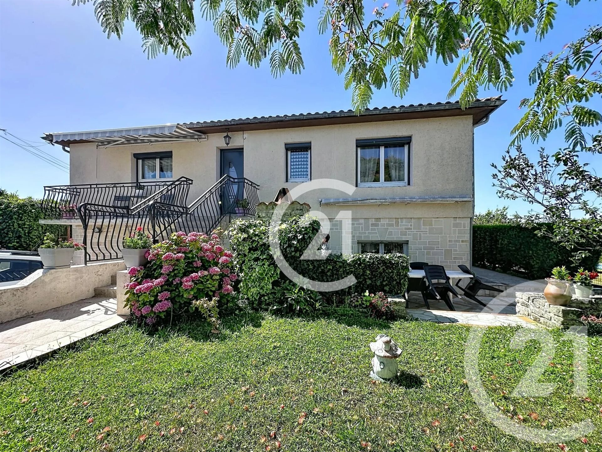 Maison à vendre, 102m², Cognac