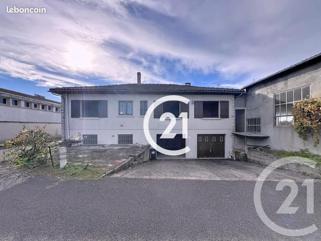 Maison à vendre, 115m², Châteaubernard