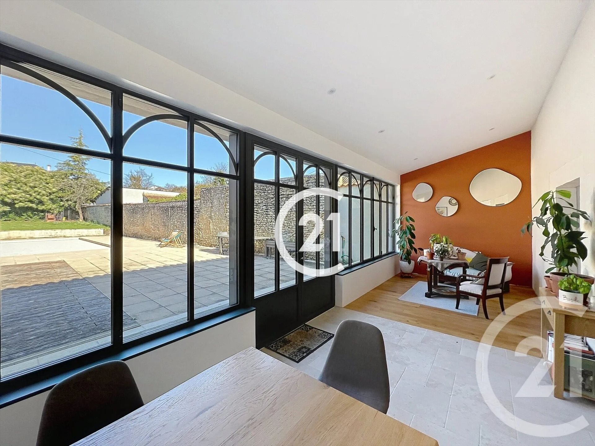 Maison à louer, 255m², Cognac