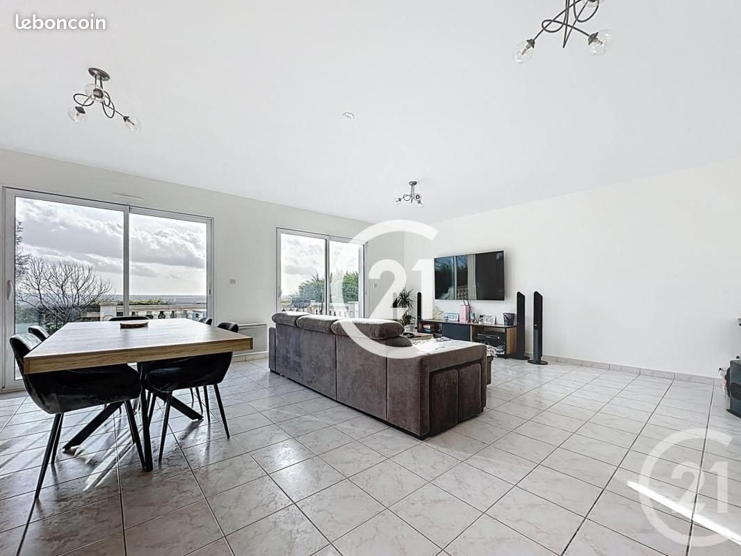 Maison à vendre, 105m², Chérac