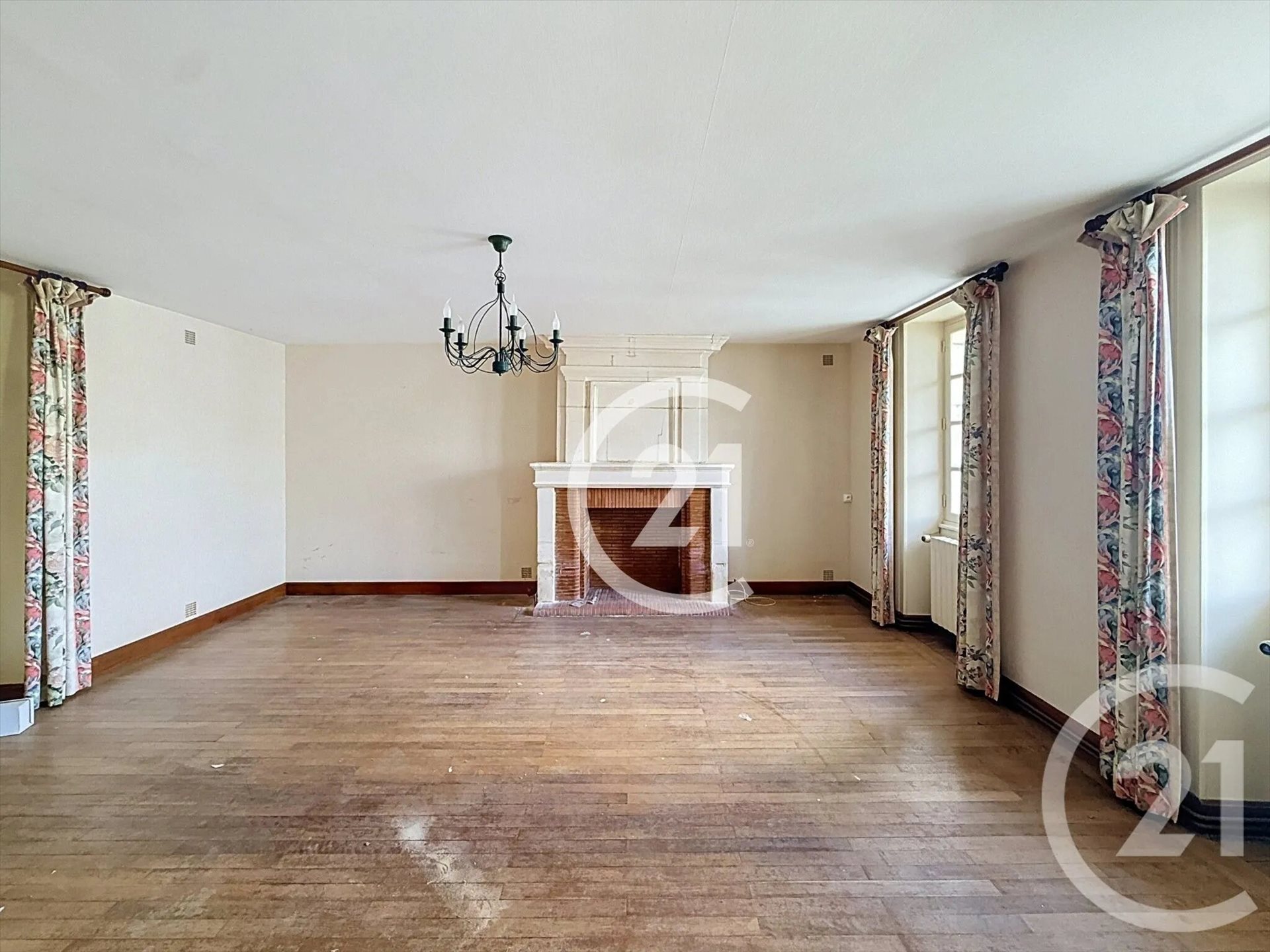 Maison à vendre, 143m², Saint-Même-les-Carrières