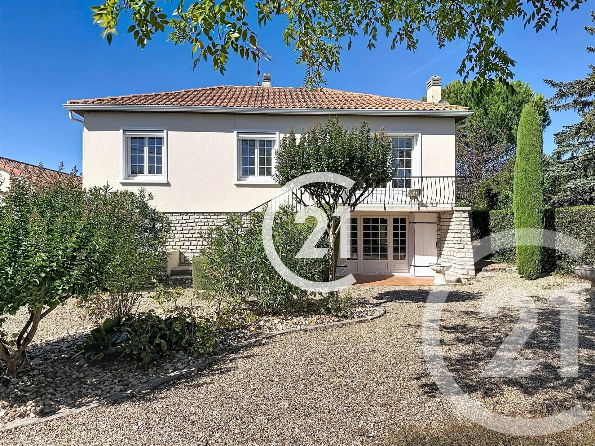 Maison à vendre, 153m², Châteaubernard