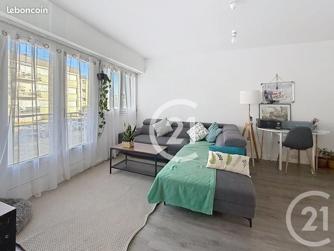 Appartement à louer, 65m², Cognac