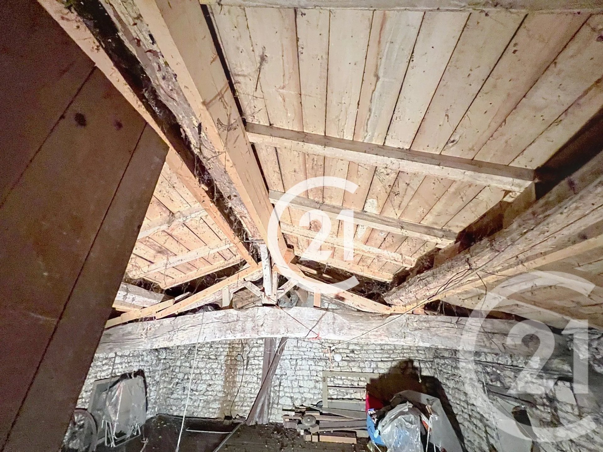 Maison à vendre, 290m², Louzac-Saint-André