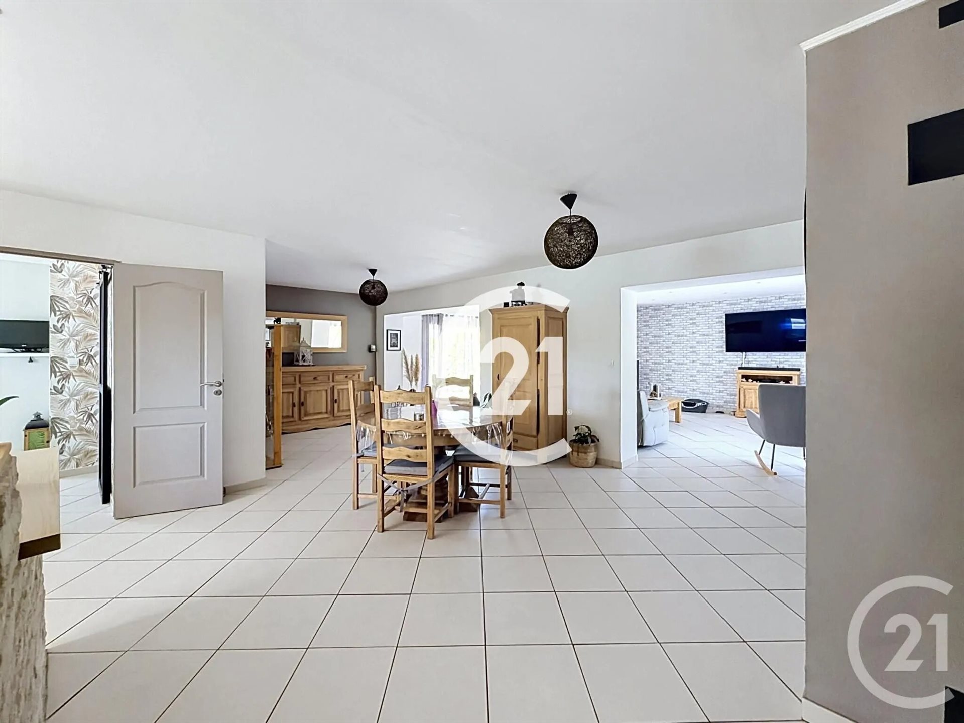 Maison à vendre, 141m², Juillac-le-Coq