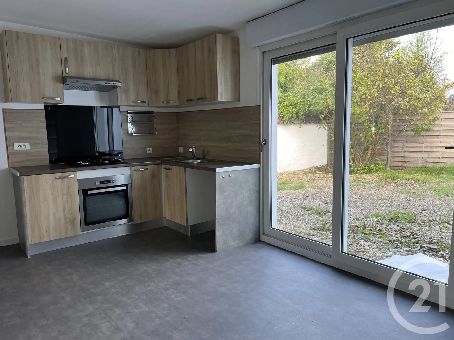 Maison à louer, 90m², Cognac