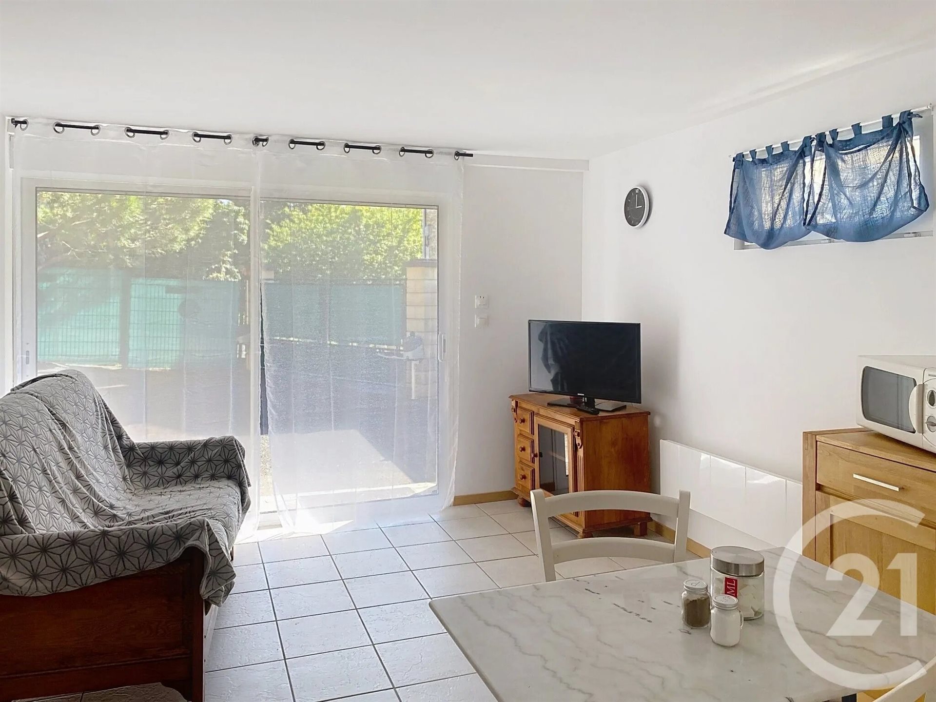Appartement à louer, 26m², Gond-Pontouvre
