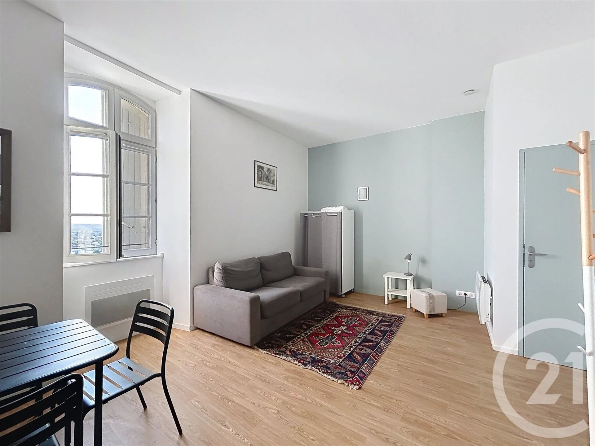 Appartement à louer, 23m², Angoulême