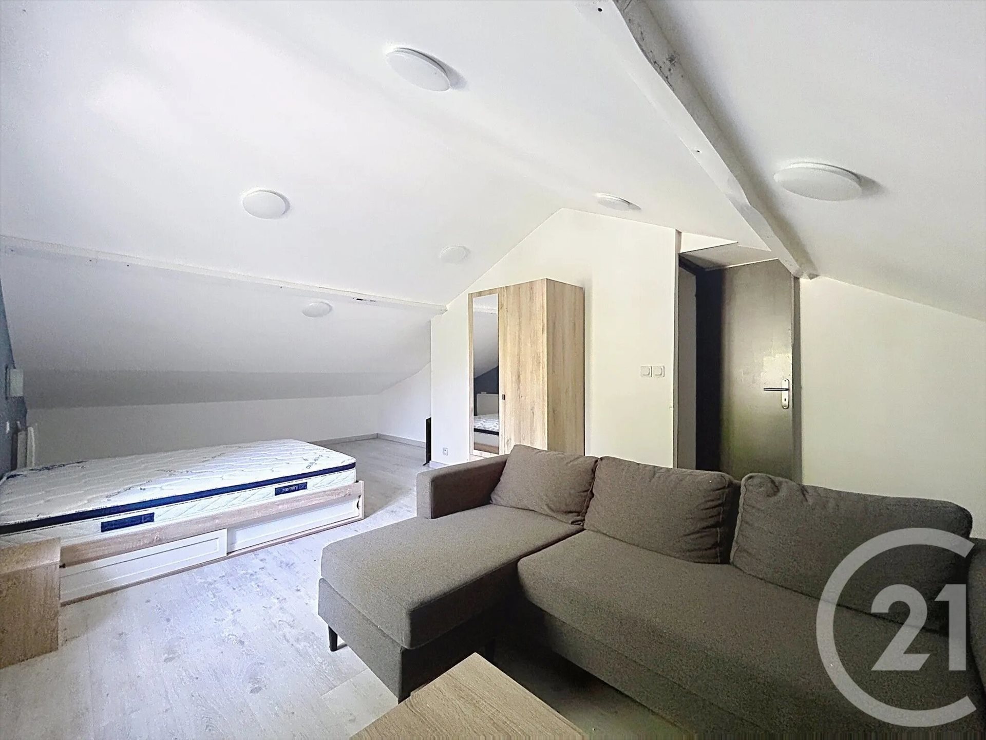 Appartement à louer, 22m², Angoulême