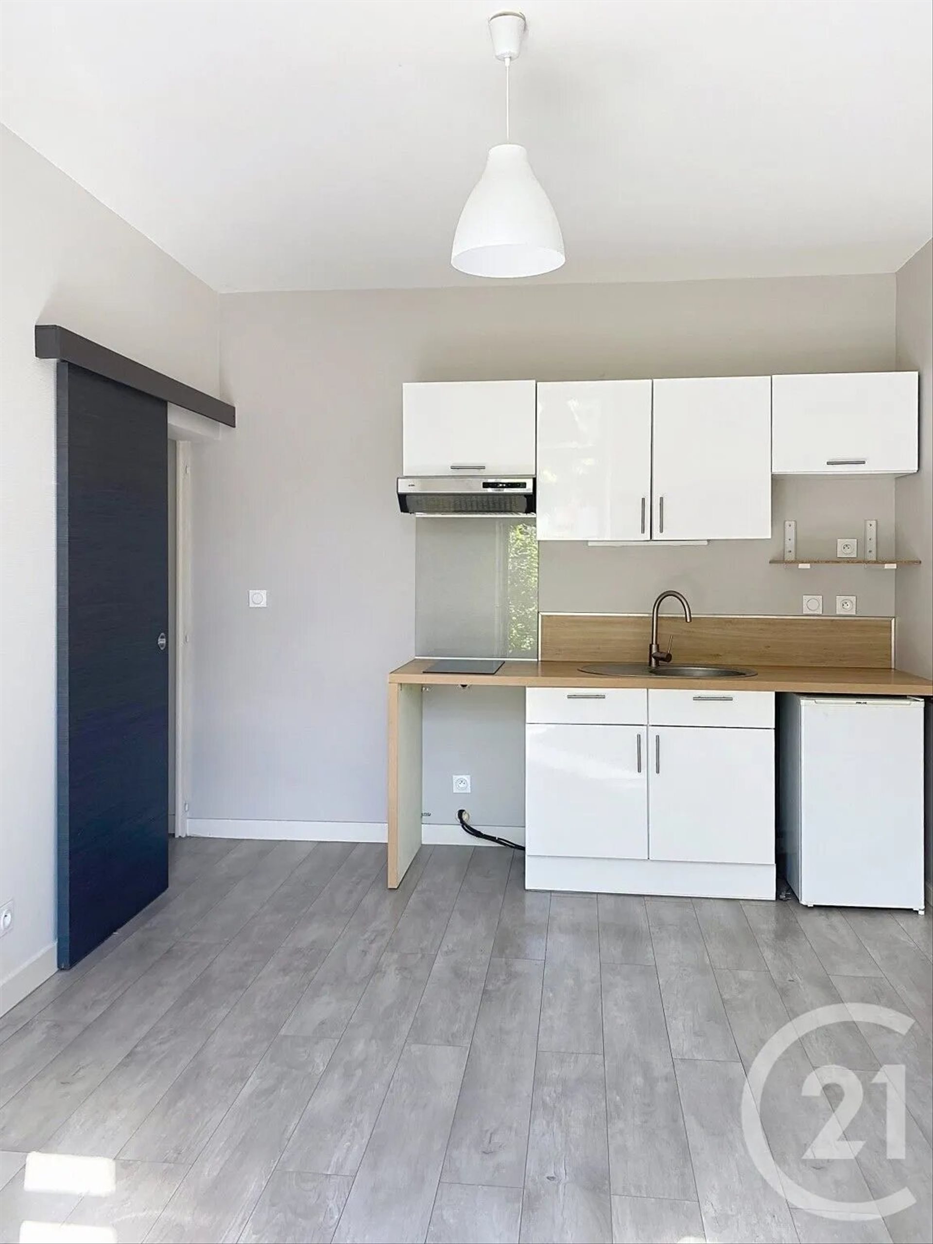 Appartement à louer, 27m², Angoulême