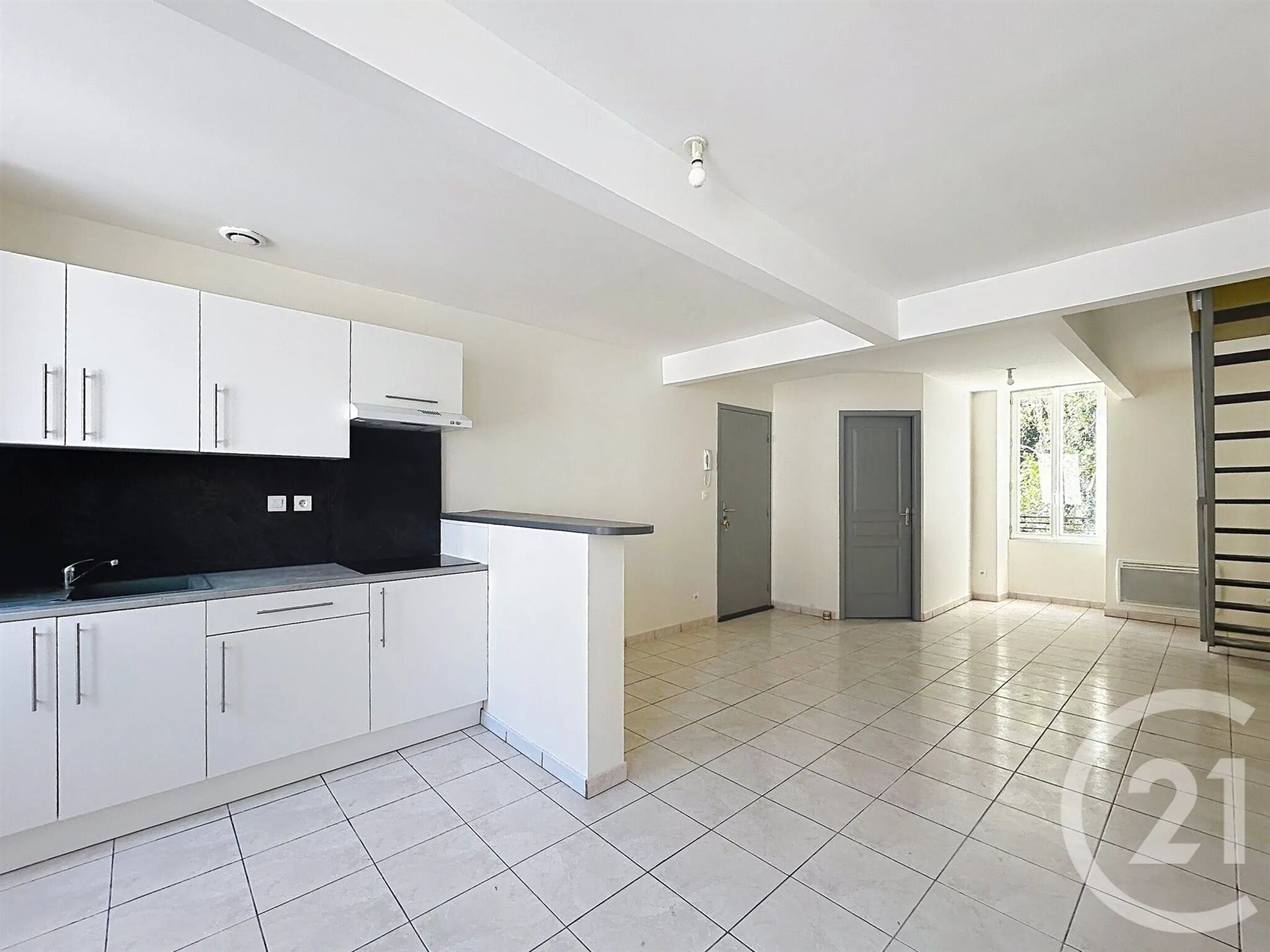 Appartement à louer, 40m², Angoulême