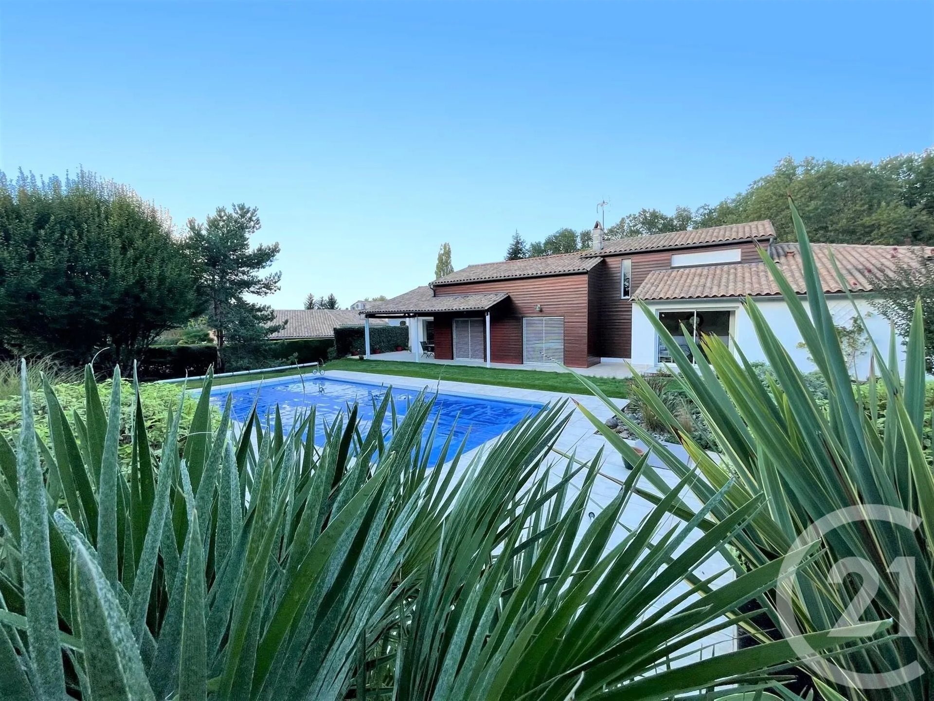 Maison à vendre, 187m², Puymoyen
