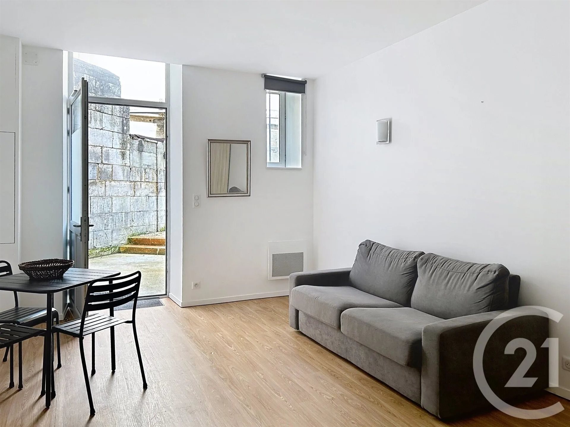 Appartement à louer, 26m², Angoulême