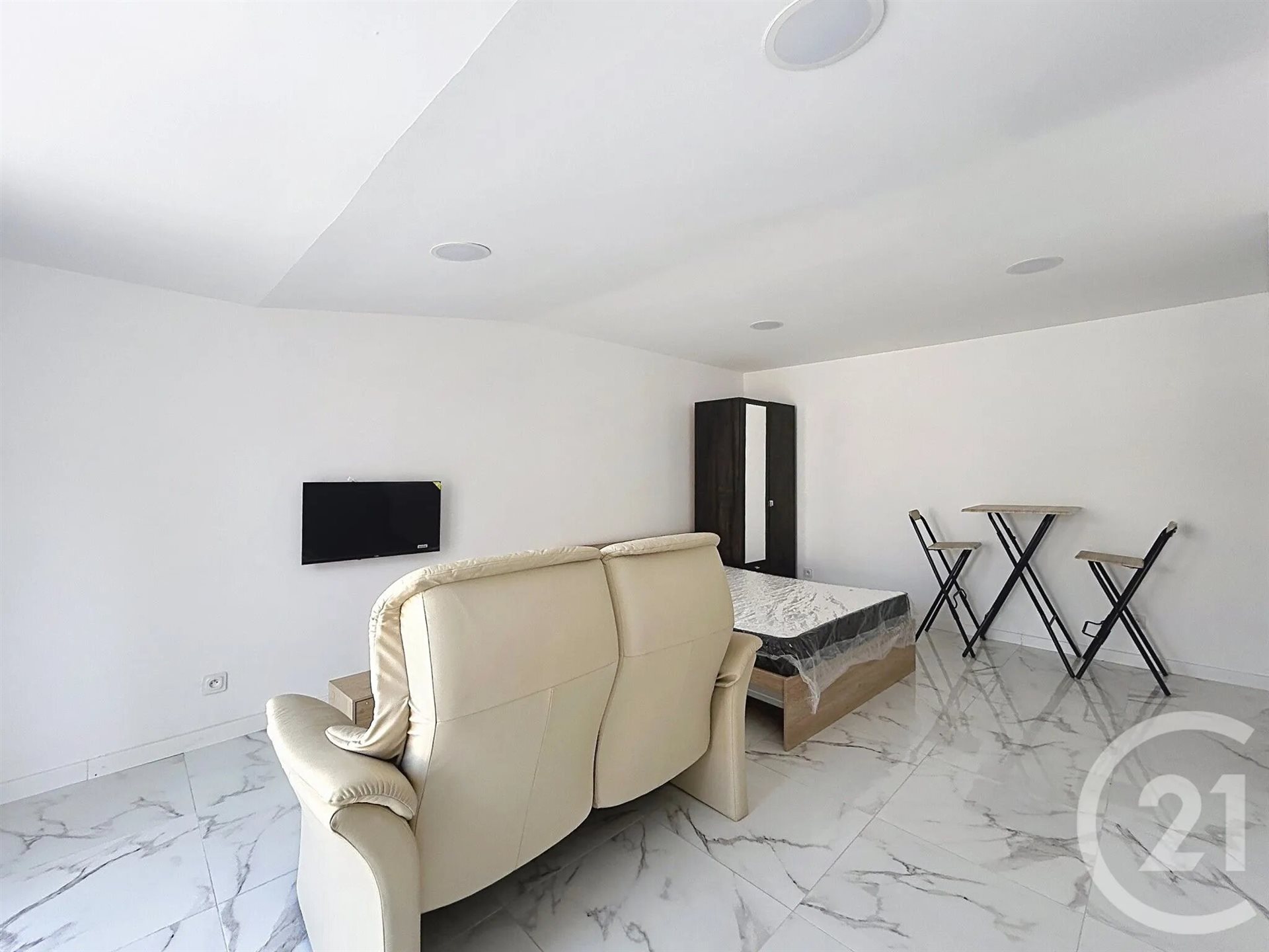 Appartement à louer, 24m², Angoulême
