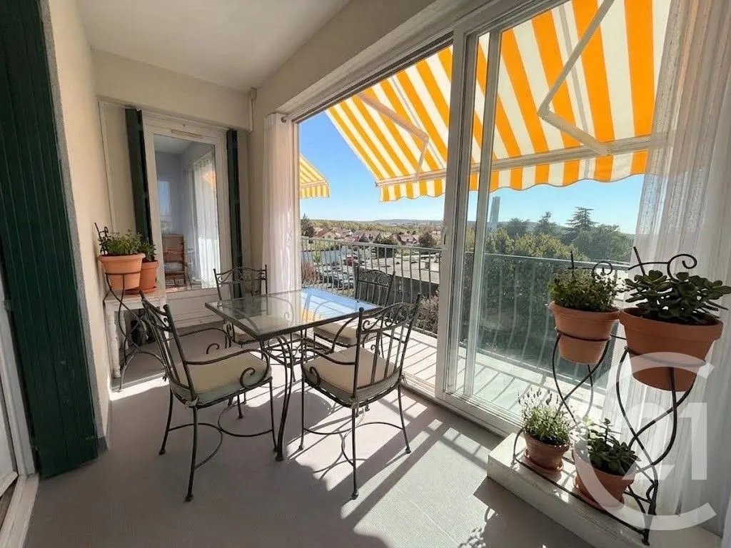 Appartement à louer, 85m², Taverny