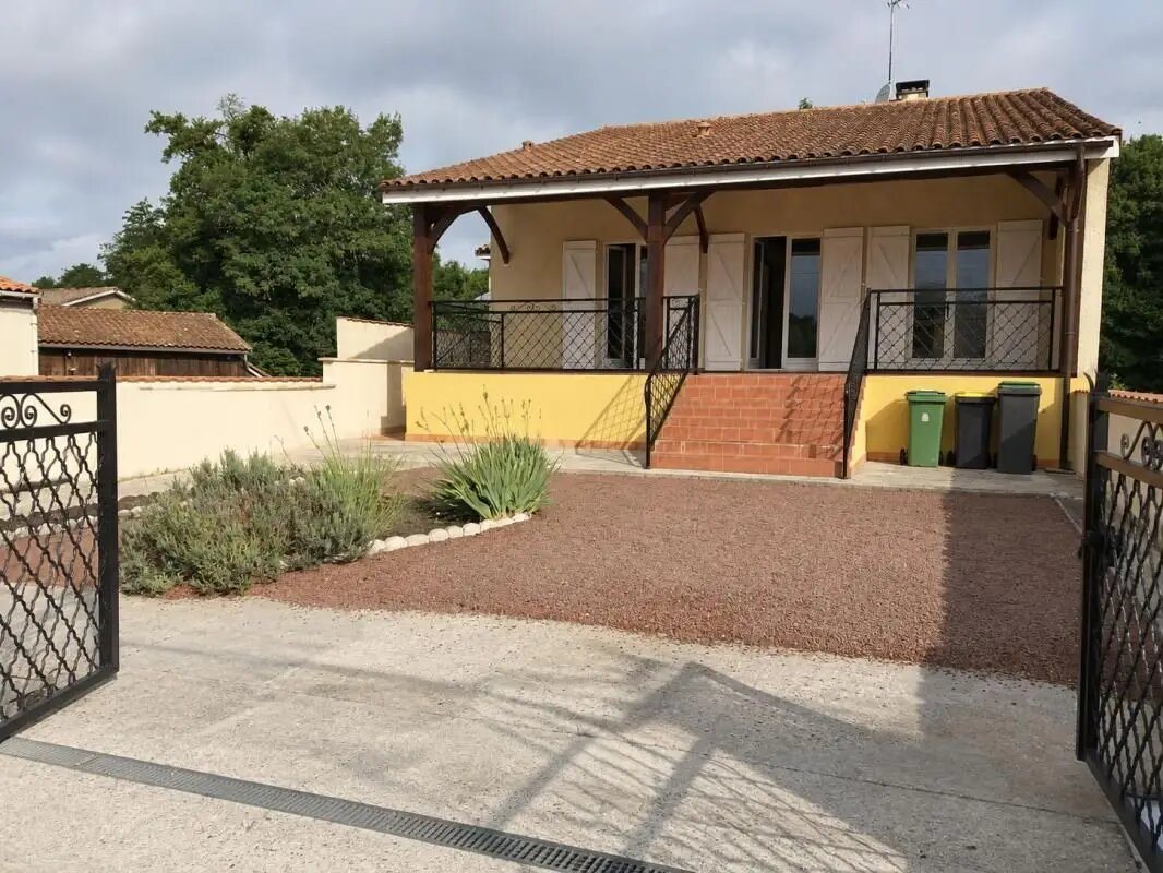 Maison à louer, 145m², Lesparre-Médoc