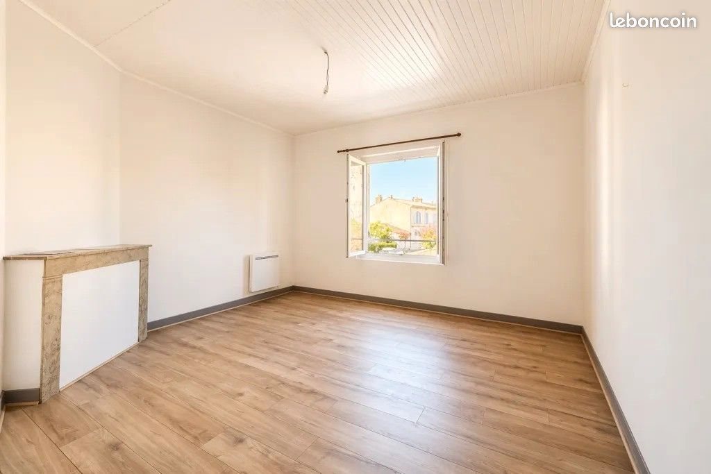 Maison à louer, 71m², Saint-Vivien-de-Médoc