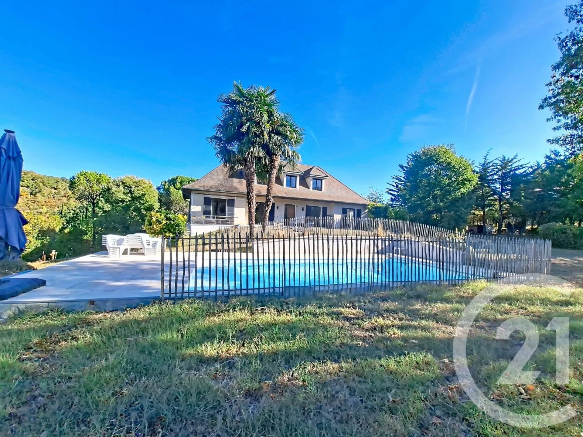 Maison à vendre, 243m², Pessan