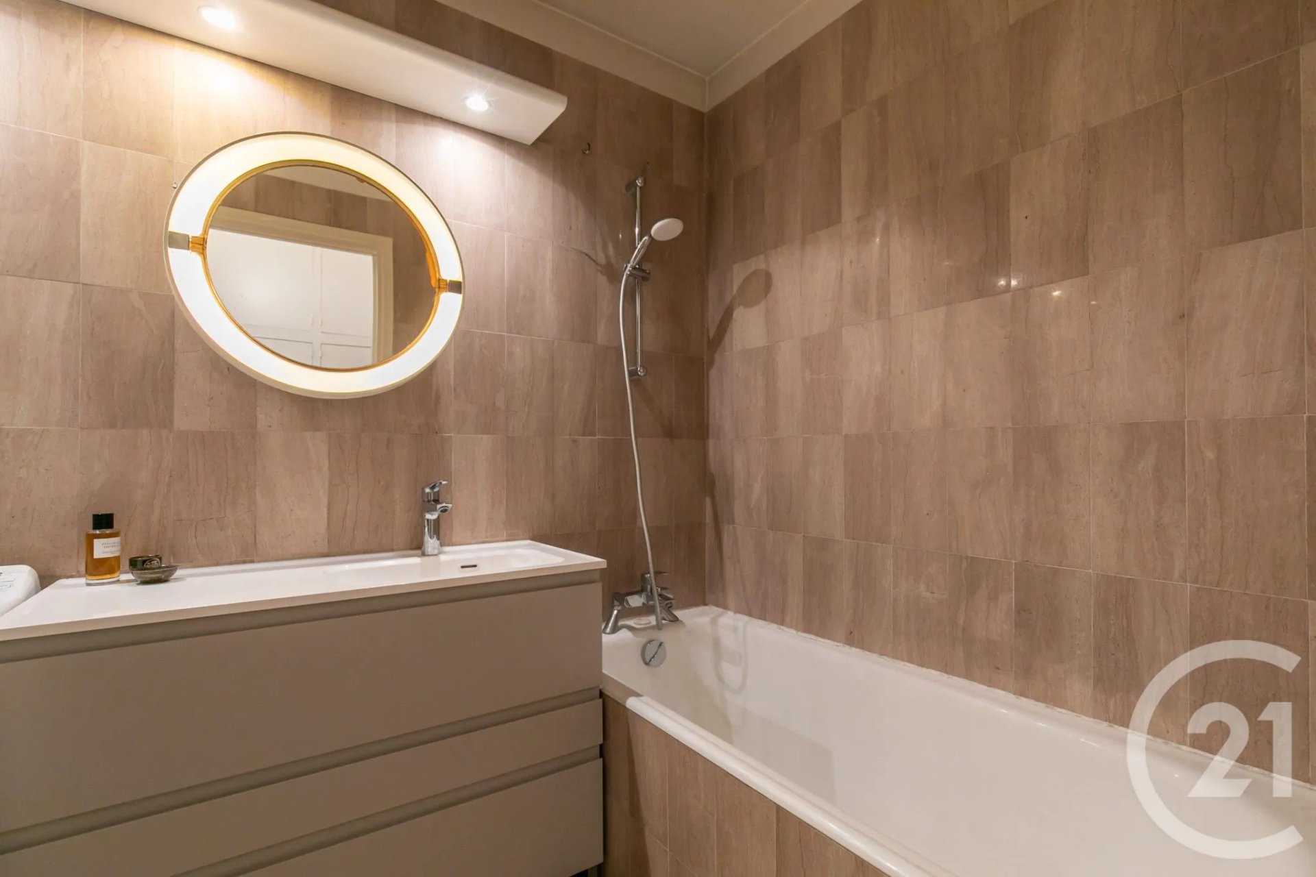 Appartement à vendre, 46m², Saint-Maur-des-Fossés