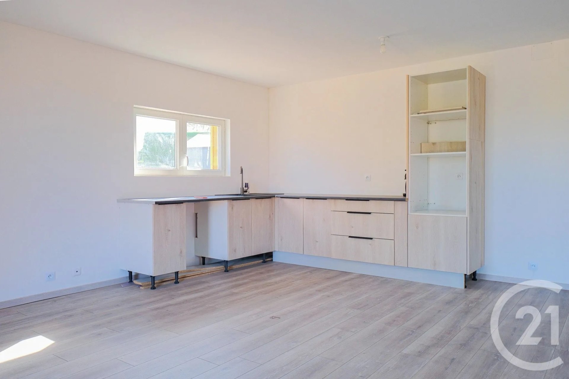 Maison à vendre, 97m², Créances