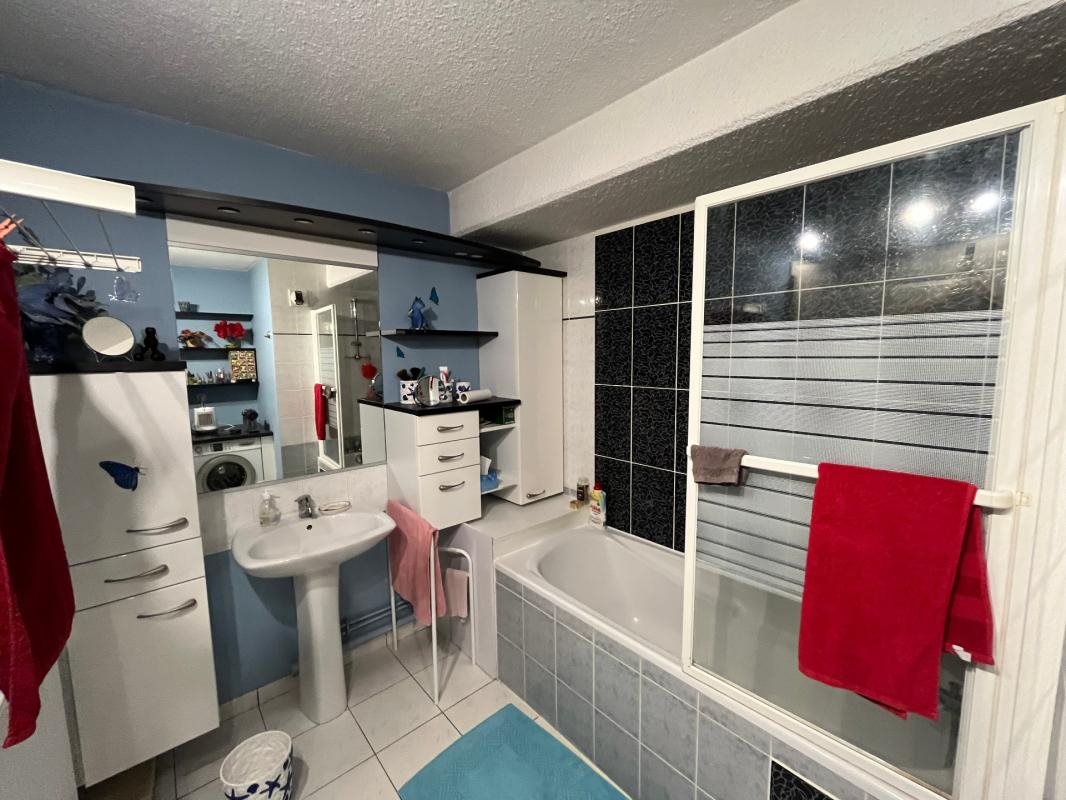 Appartement à louer, 83m², Sainte-Ruffine
