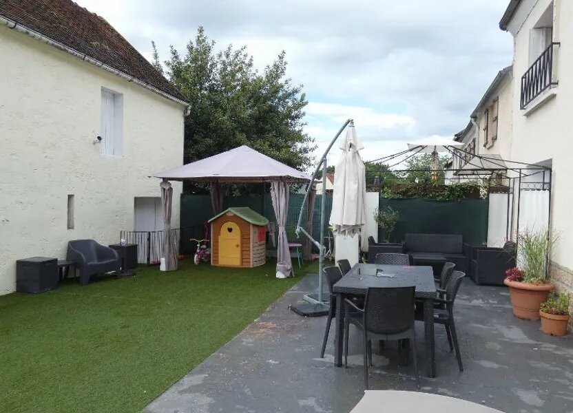 Maison à louer, 115m², Montreuil-aux-Lions