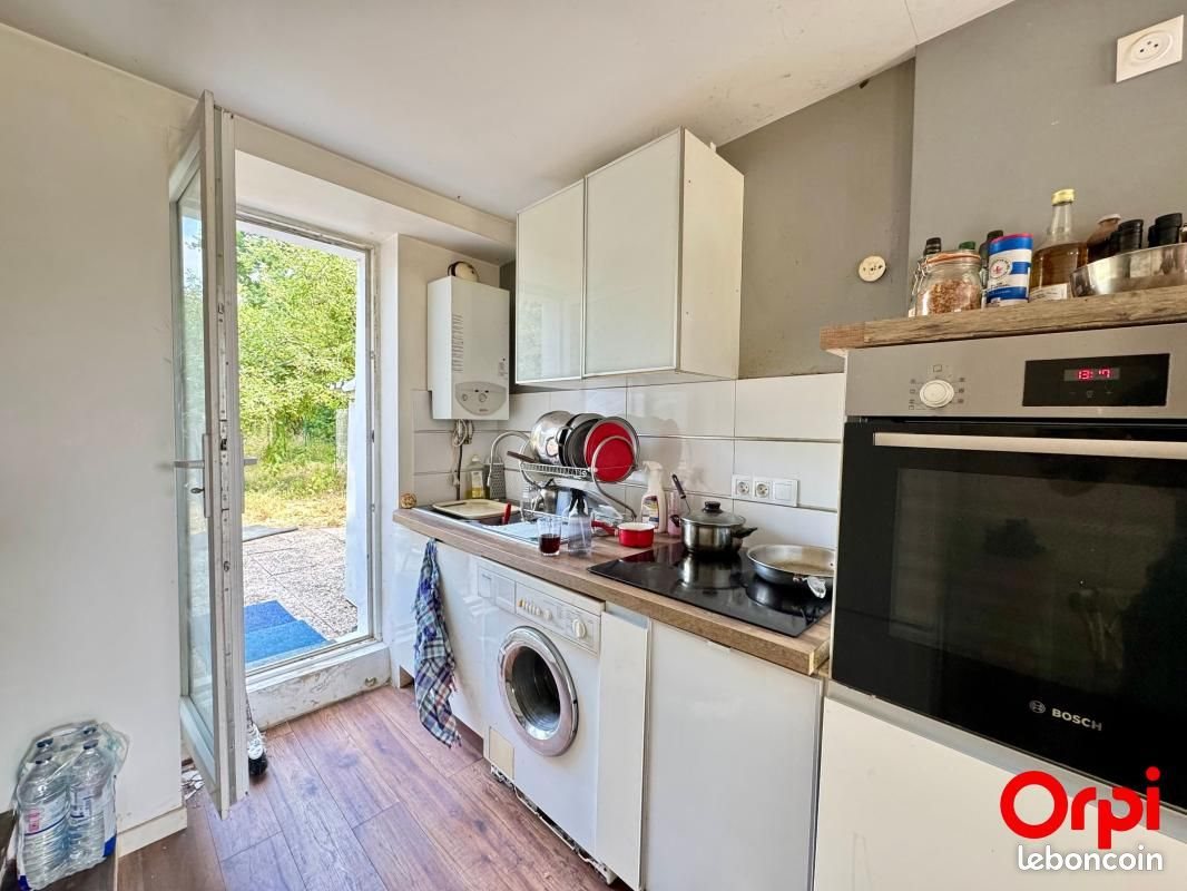 Maison à vendre, 79m², Verdelot