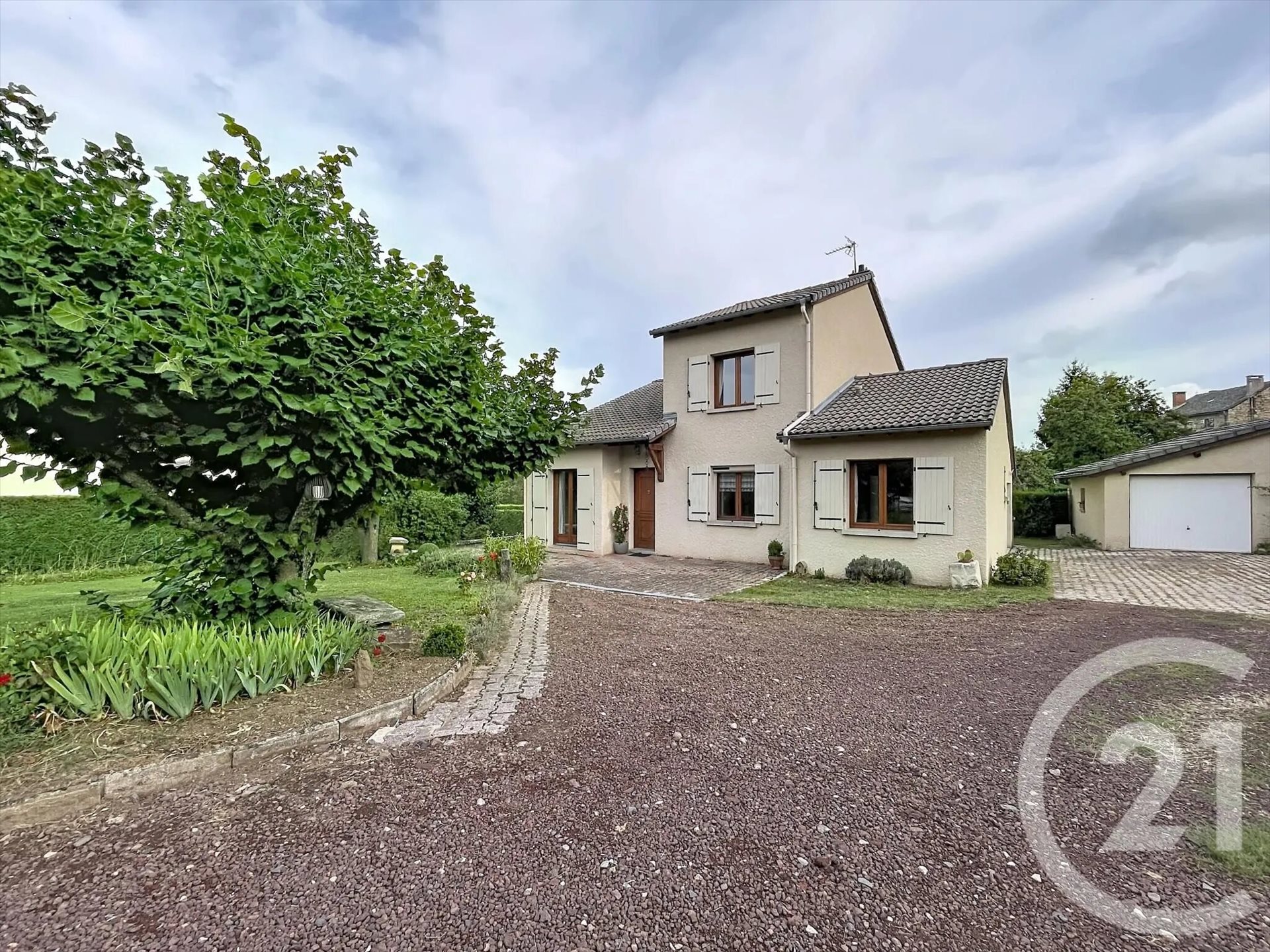 Maison à vendre, 120m², Saint-Julien-Chapteuil