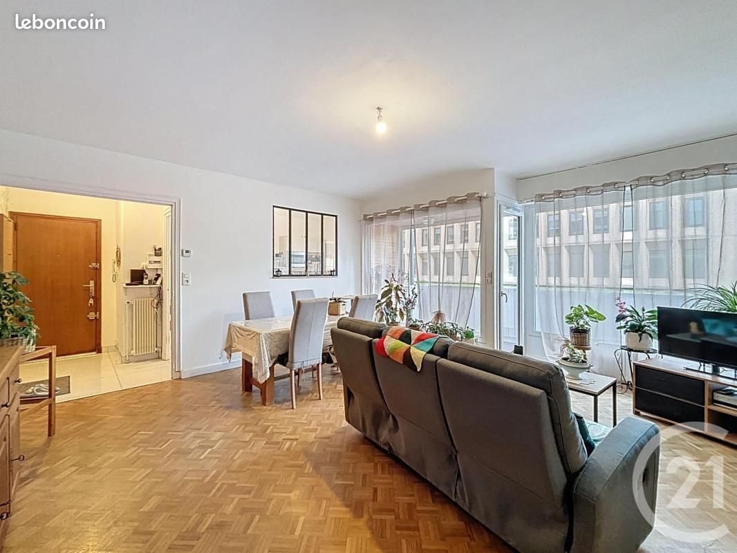 Appartement à vendre, 53m², Vals-près-le-Puy