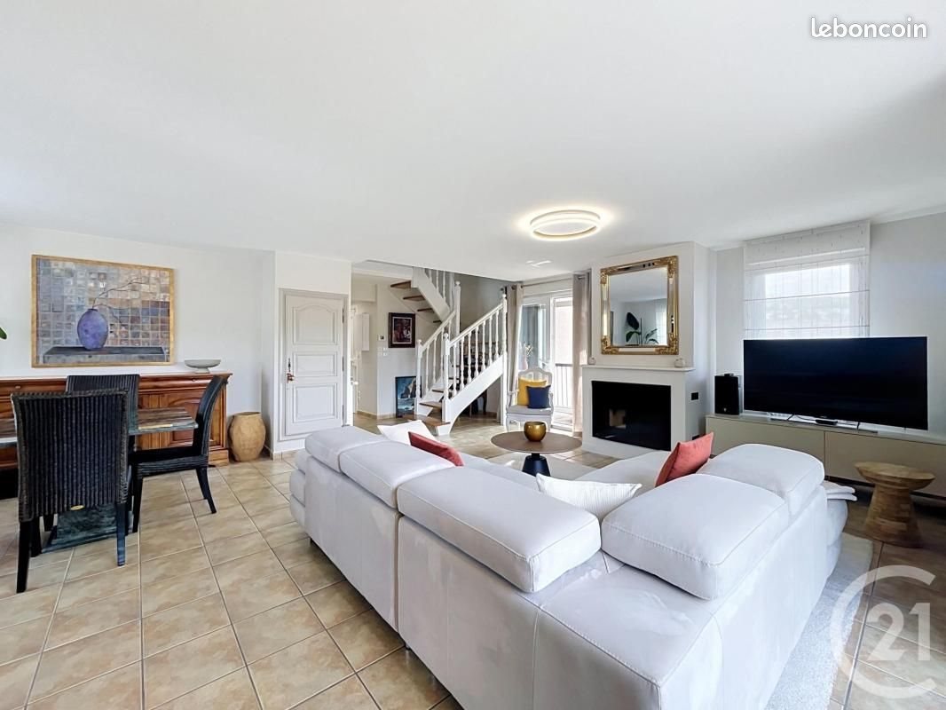 Appartement à vendre, 87m², Vals-près-le-Puy