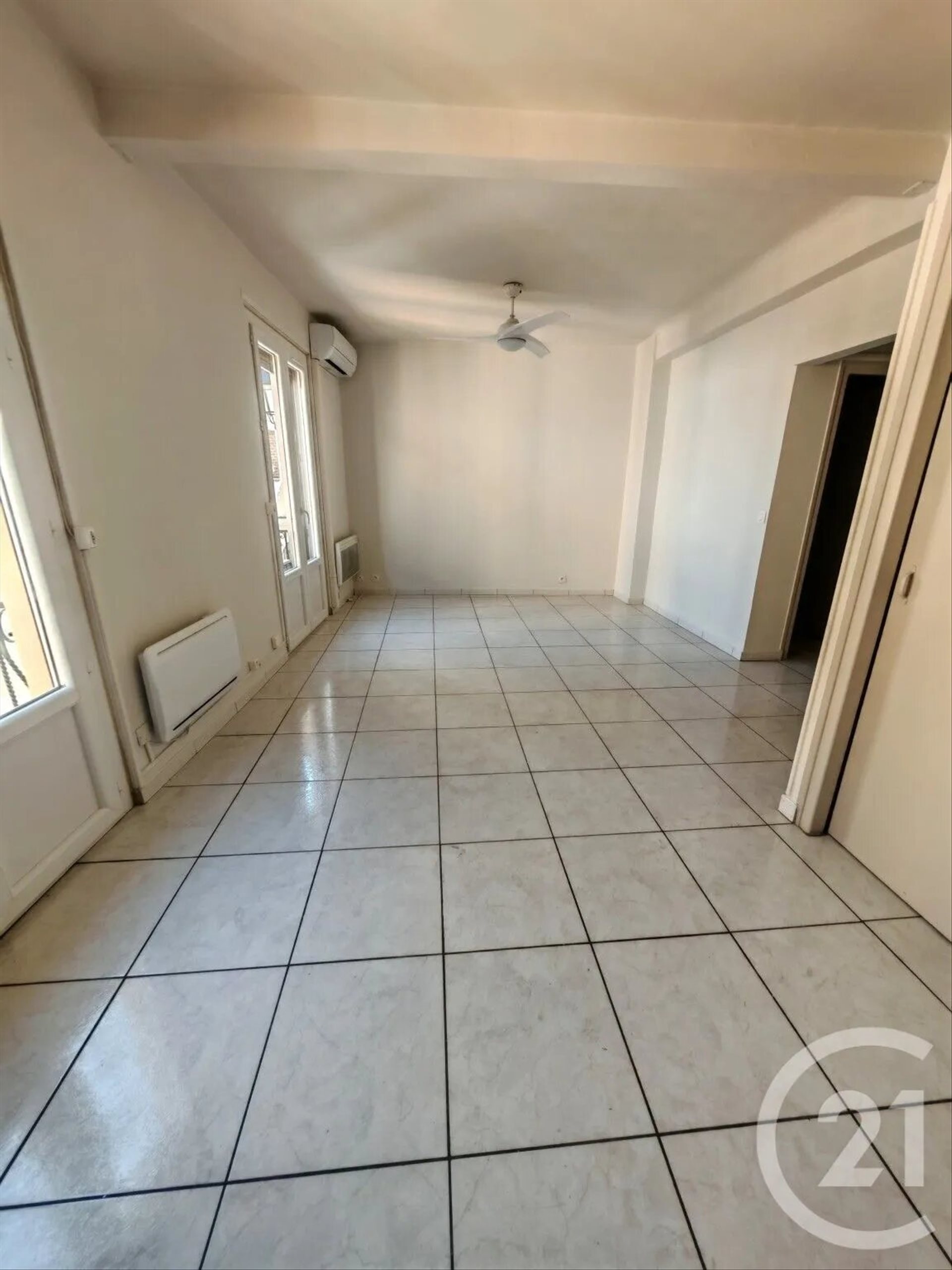 Appartement à louer, 53m², Elne