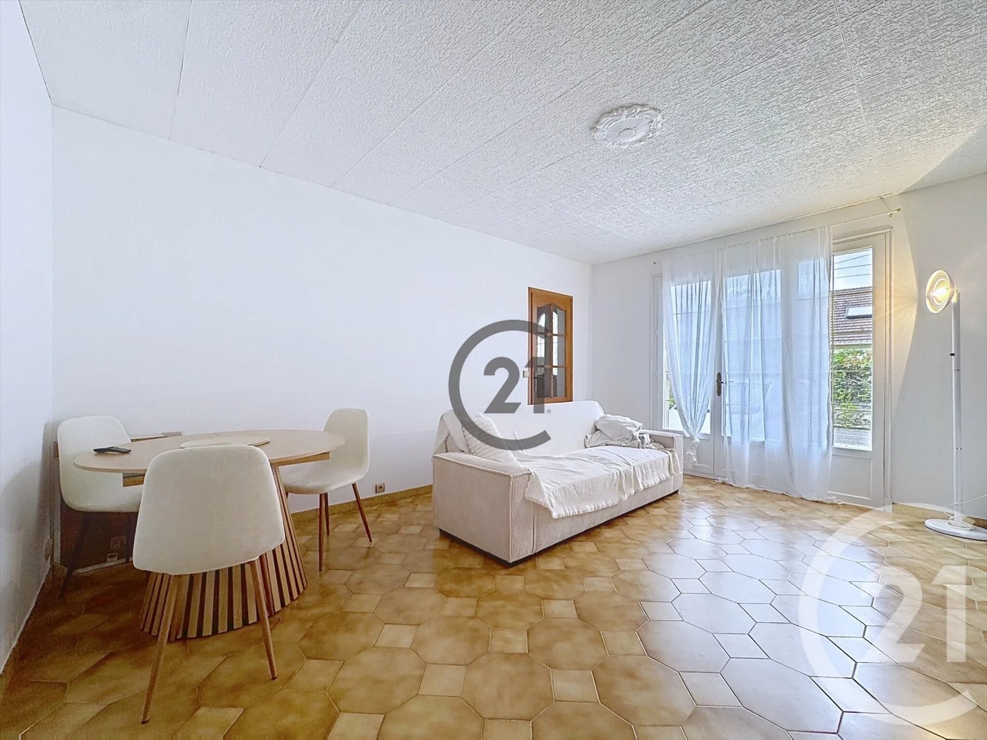 Maison à vendre, 74m², Sourdun