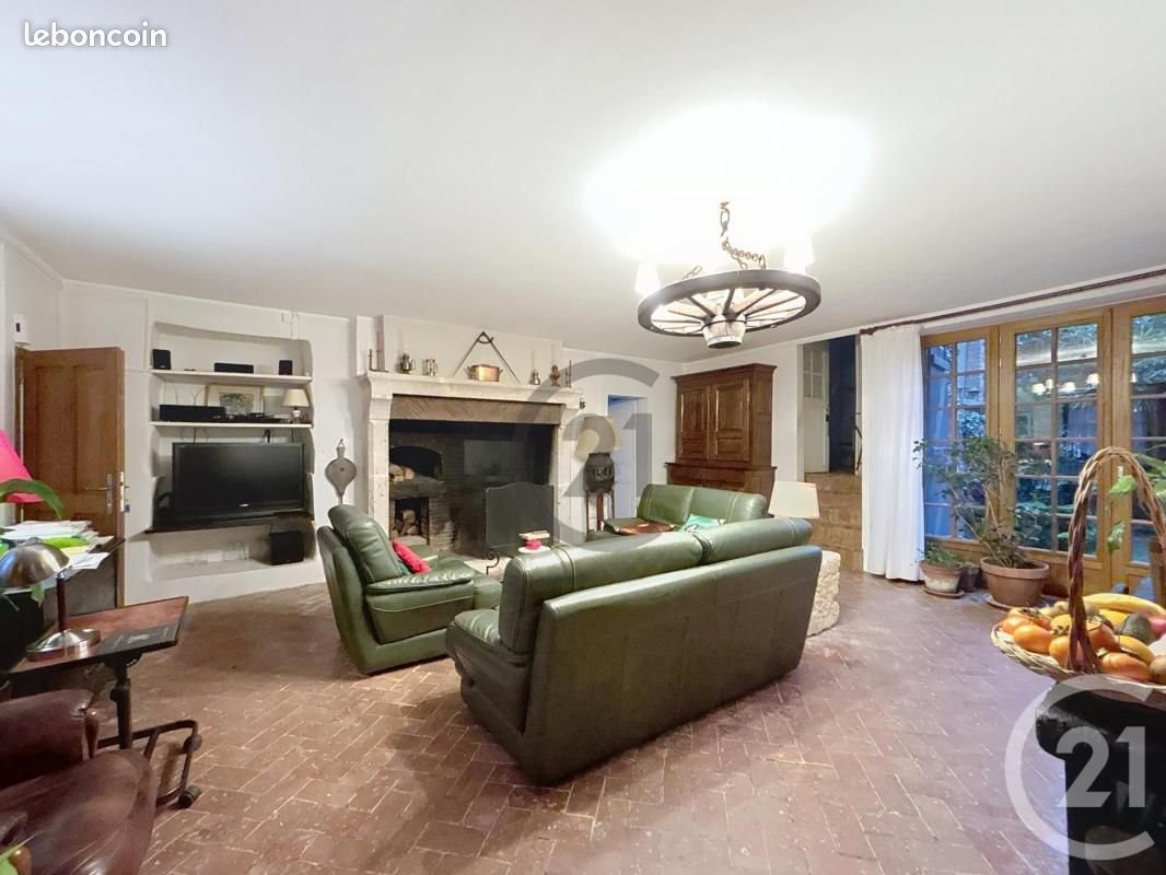 Maison à vendre, 310m², Saint-Hilliers