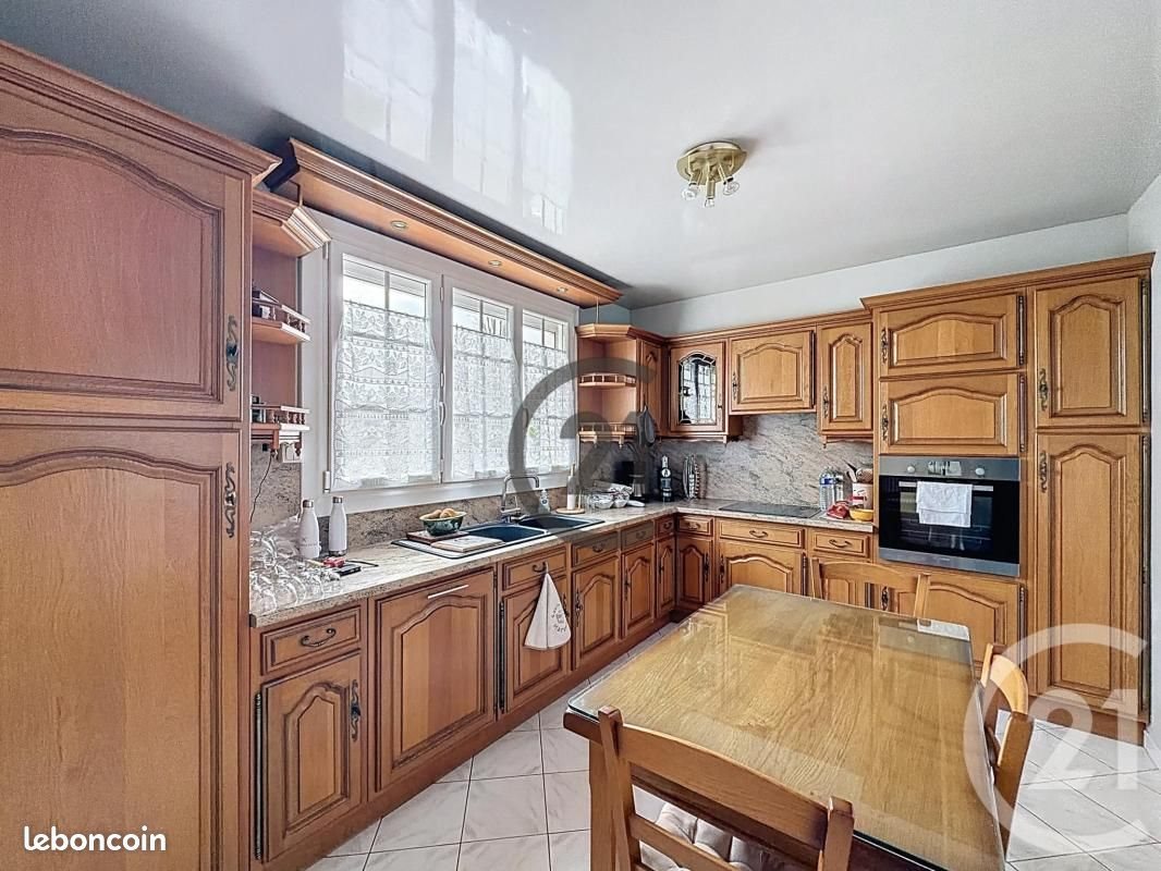 Maison à vendre, 148m², Saint-Loup-de-Naud