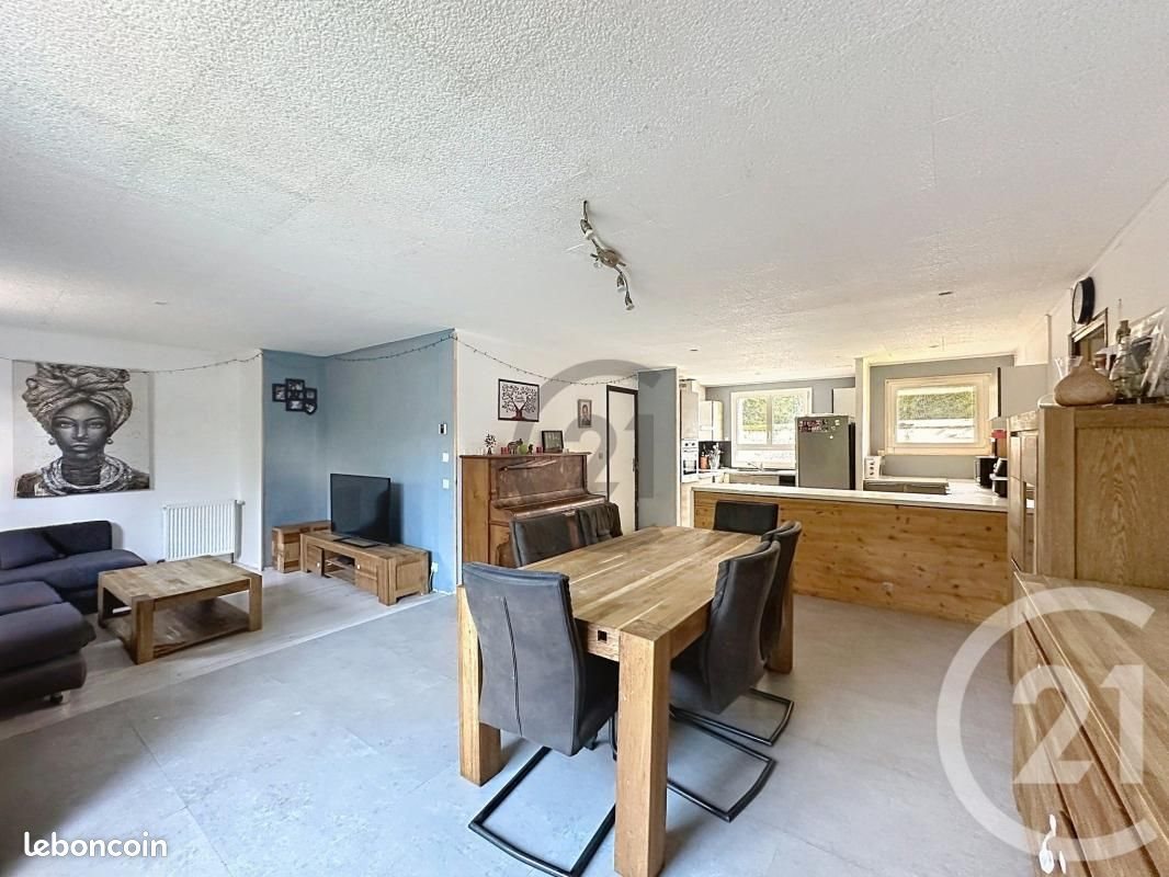 Maison à vendre, 107m², Châteaubleau