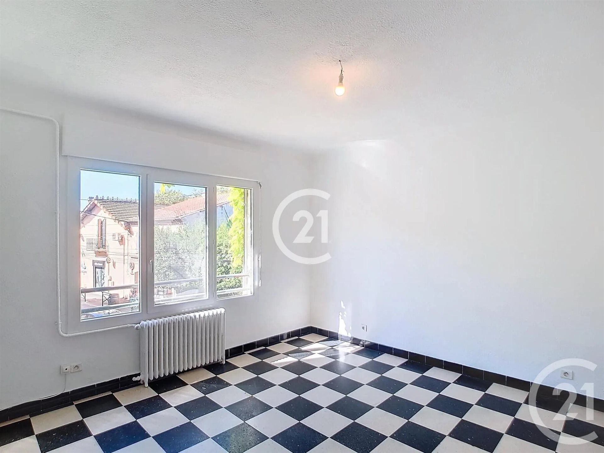 Appartement à louer, 84m², Saint-Martin-de-Crau