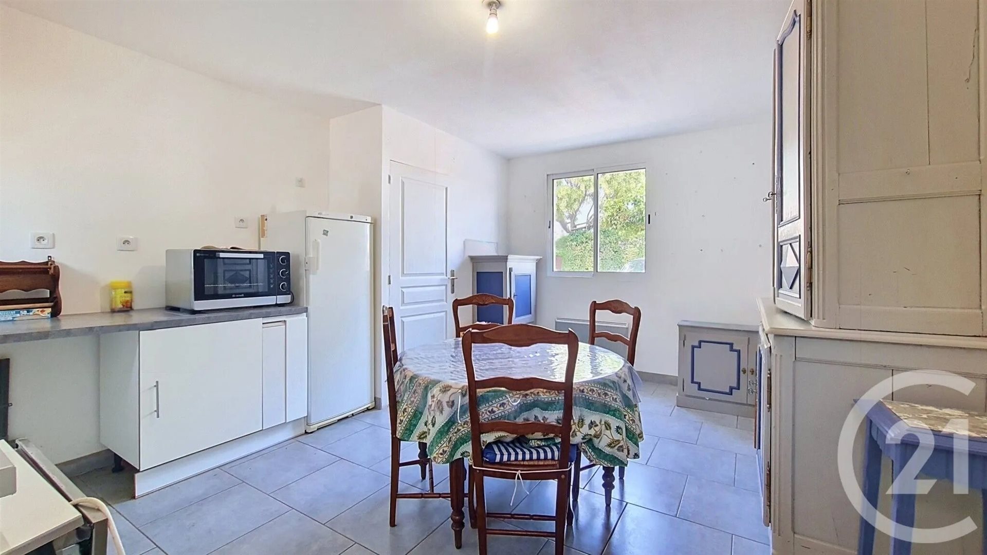 Appartement à vendre, 47m², Saint-Martin-de-Crau